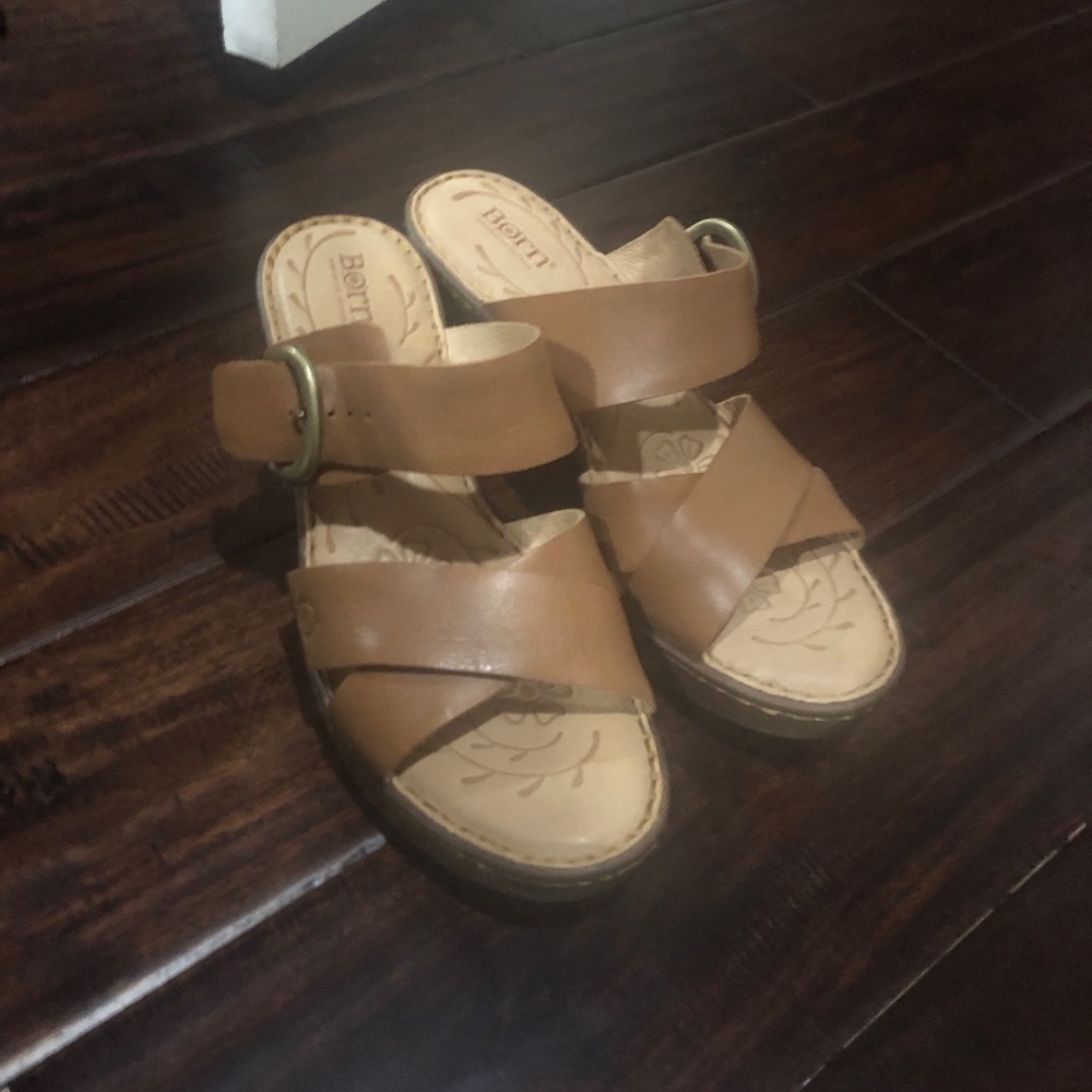 Born Sandals